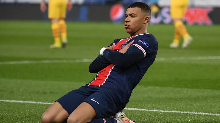 Lionel Messi would once again criticize Kylian Mbappé as he eye muve to Liverpool because of his "promise," which hurts his chances of making a move